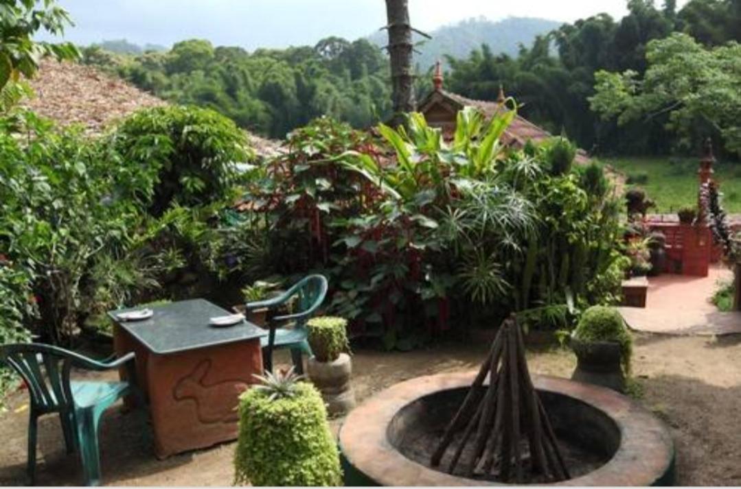 Coffee Inn Thekkady Exterior foto